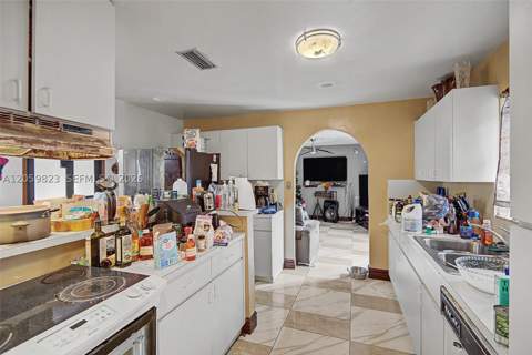 3281 NW 212th St, Miami Gardens FL - photo 14 of 19