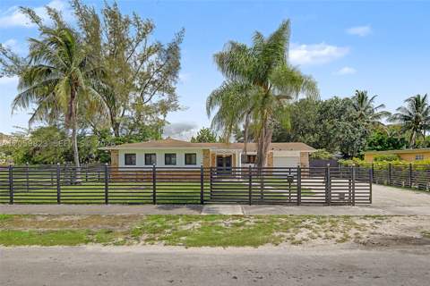 3281 NW 212th St, Miami Gardens FL - photo 9 of 19