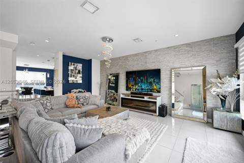 10350 NW 64th St, Doral FL - photo 10 of 40