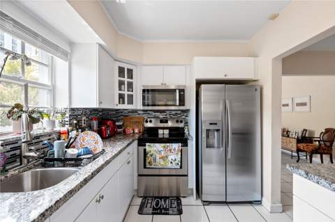 3640 SW 16th St, Miami FL - photo 11 of 37
