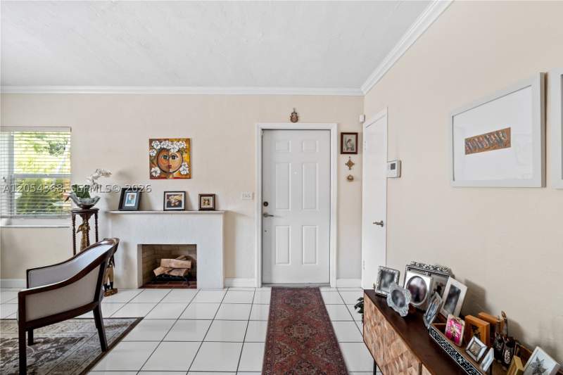3 bedroom SingleFamilyResidence at 3640 SW 16th St, Davis Citrus Farms, Miami — photo 4