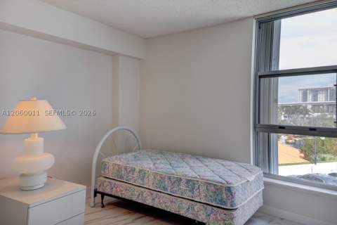 3600 Mystic Pointe Dr 613, Aventura FL - photo 12 of 18