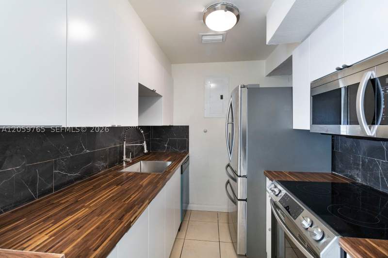 2 bedroom Condominium at 1185 Marseille Dr 101, Rive Marseilles Condo, Miami Beach — photo 4