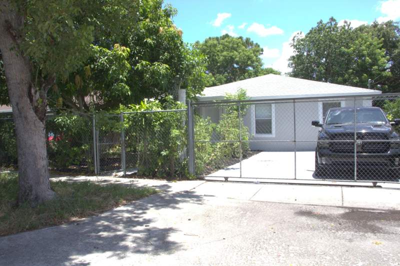 4 bedroom SingleFamilyResidence at 1724 NW 152nd Terrace, Rainbow Park, Miami Gardens — photo 2