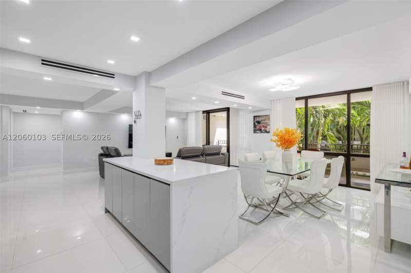 3 bedroom Condominium at 13953 Kendale Lakes Cir B205, Towers Of Kendale Lakes C, Miami — photo 5