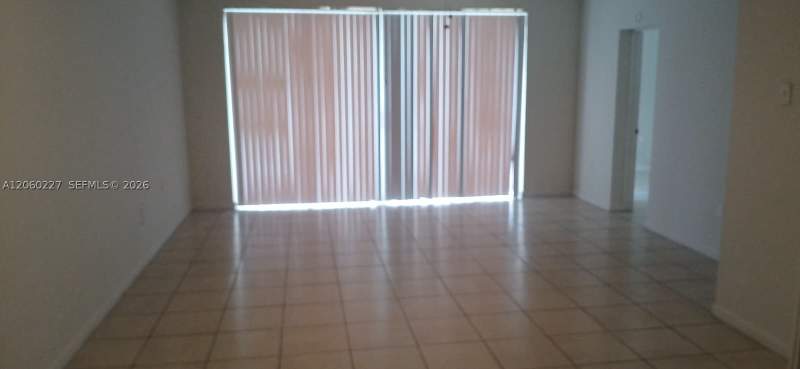 2 bedroom Condominium at 1591 NE Miami Gardens Dr 205, First Moorings Condo, Miami — photo 2