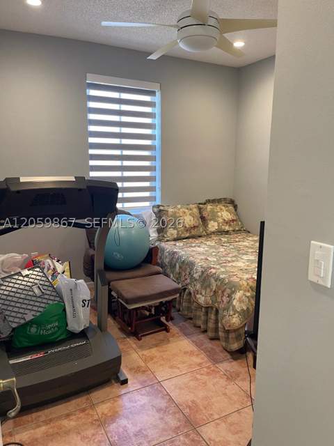 2258 NE 42nd Cir, Homestead FL - photo 6 of 56