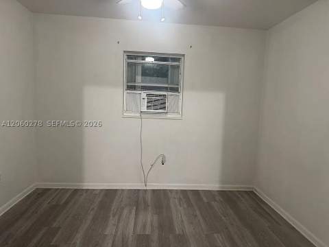 1501 NW 42nd St, Miami FL - photo 13 of 17