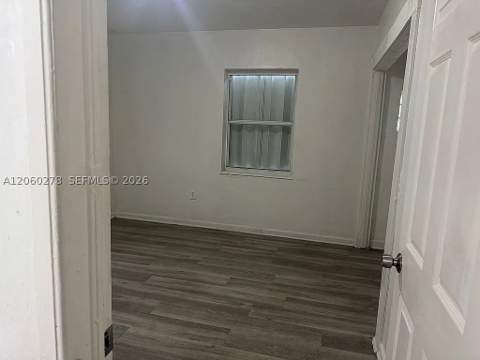 1501 NW 42nd St, Miami FL - photo 15 of 17