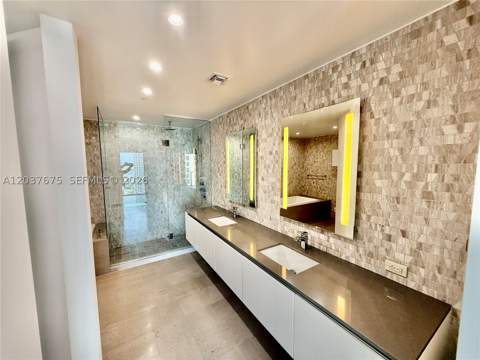 68 SE 6th St 2707, Miami FL - photo 22 of 77