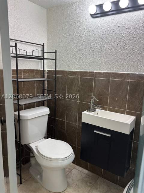 14850 Naranja Lakes Blvd B3F, Homestead FL - photo 11 of 11