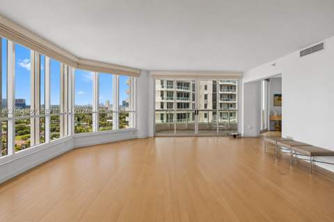 21150 Point Pl 1605, Aventura FL - photo 10 of 45