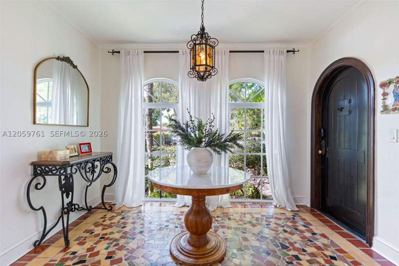5 bedroom SingleFamilyResidence at 2153 SW 13th St, Brooklawn, Miami — photo 3