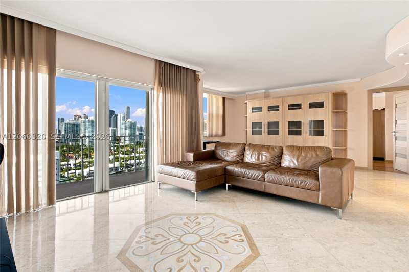 2 bedroom Condominium at 500 Bayview Dr 2121, Arlen House West Condo, Sunny Isles Beach — photo 1