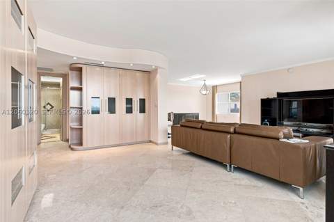 500 Bayview Dr 2121, Sunny Isles Beach FL - photo 15 of 41