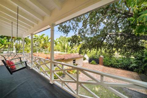 5842 Alton Rd, Miami Beach FL - photo 18 of 35