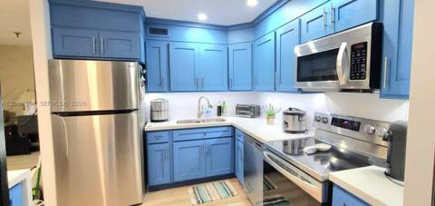 661 NE 195th St 407, Miami FL - photo 14 of 19
