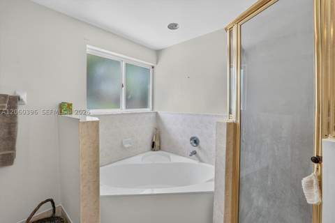 15615 SW 95th Ln, Miami FL - photo 22 of 32