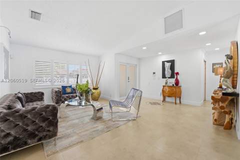 323 NW 136th Pl, Miami FL - photo 12 of 63