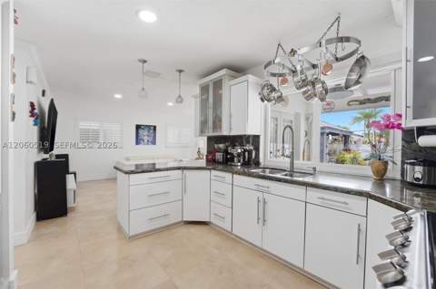 323 NW 136th Pl, Miami FL - photo 19 of 63