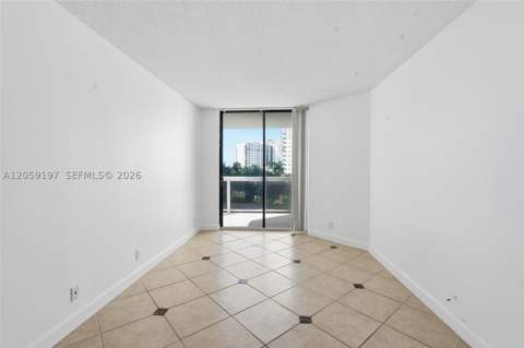 20185 E Country Club Dr 502, Aventura FL - photo 18 of 23