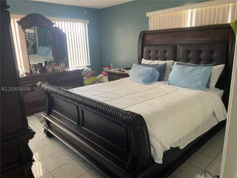 165 NE 203rd Ter 26, Miami Gardens FL - photo 11 of 26