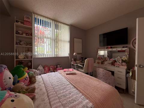 5085 NW 7th St 406, Miami FL - photo 11 of 32