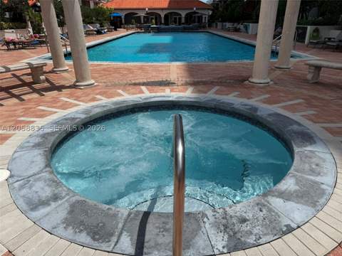 5085 NW 7th St 406, Miami FL - photo 17 of 32