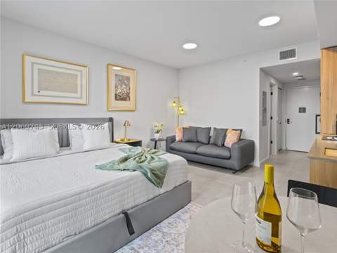 121 NE 5th St 504, Miami FL - photo 14 of 54