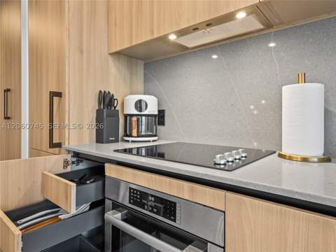 121 NE 5th St 504, Miami FL - photo 20 of 54