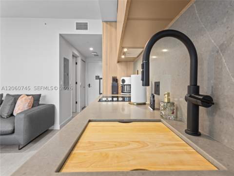 121 NE 5th St 504, Miami FL - photo 21 of 54