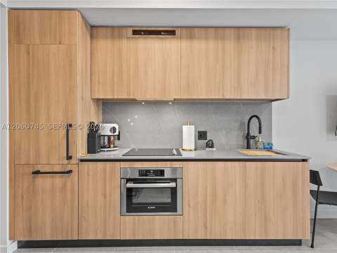 121 NE 5th St 504, Miami FL - photo 6 of 54