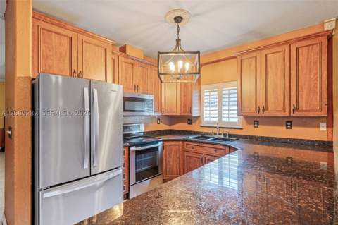 1523 SW 2nd Ct, Homestead FL - photo 7 of 22