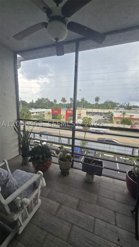 13500 NE 3rd Ct 416, North Miami FL - photo 8 of 20