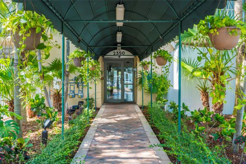 2 bedroom Condominium at 2350 NE 135th St 1510, Vecino Del Mar Condo, North Miami — photo 3
