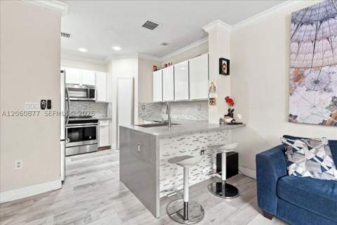 11495 NW 71st St, Doral FL - photo 13 of 34