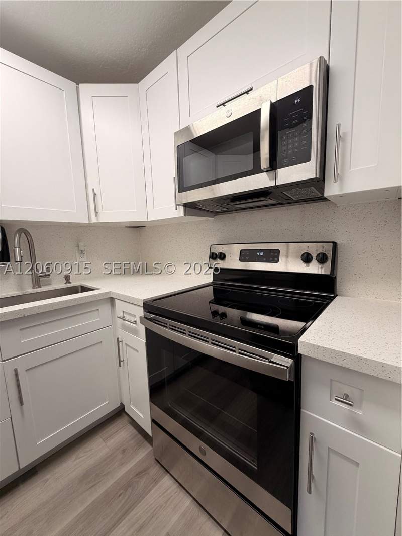 1 bedroom Condominium at 5050 NW 7th St 511, 5050 Condo, Miami — photo 4