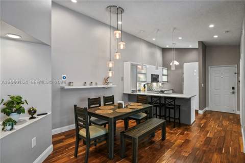 4910 NW 102nd Ave 203-8, Doral FL - photo 22 of 32