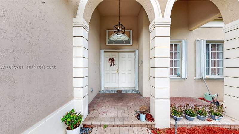 4 bedroom SingleFamilyResidence at 2002 NE 39th Ter, Floridian Bay Estates, Homestead — photo 5