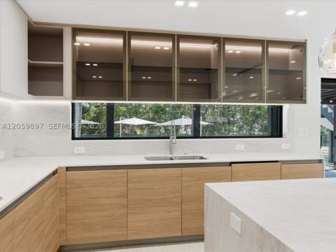 20001 NE 25th Ave, Miami FL - photo 24 of 108