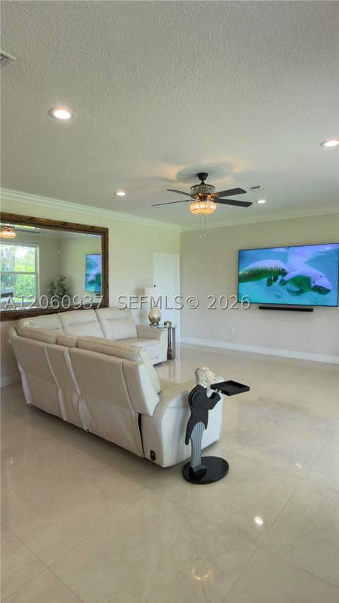 27803 SW 172nd Pl, Homestead FL - photo 9 of 47