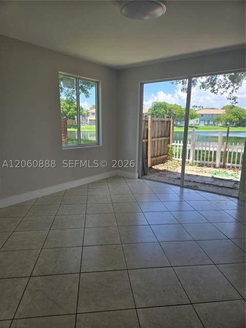 2804 SE 16th Ave 124, Homestead FL - photo 6 of 22