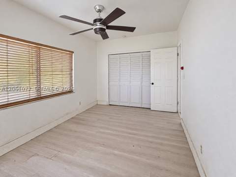 1035 NW 50th St, Miami FL - photo 9 of 13