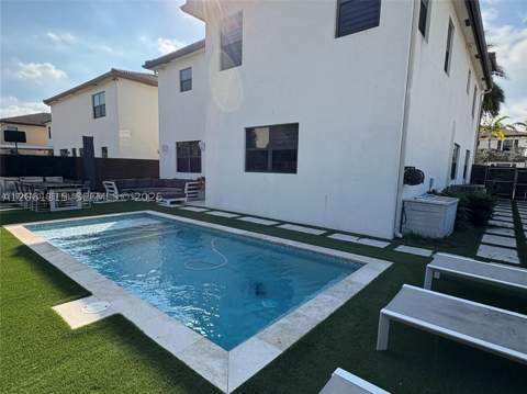 8925 NW 99th Ct, Doral FL - photo 22 of 24