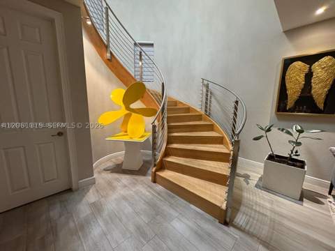 8925 NW 99th Ct, Doral FL - photo 6 of 24