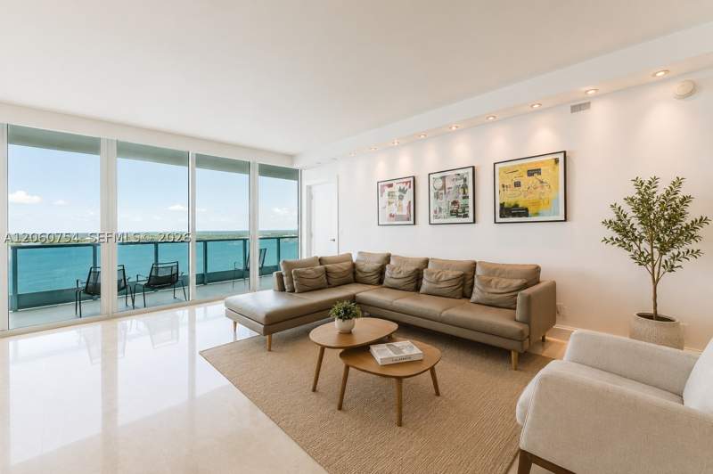 3 bedroom Condominium at 1331 Brickell Bay Dr 2805, Jade Residences At Brickel, Miami — photo 4