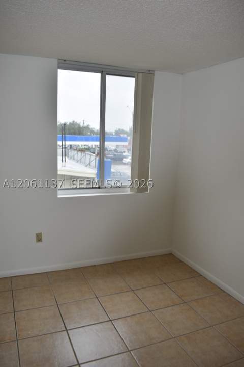 616 NW 26th Ave 210, Miami FL - photo 13 of 22