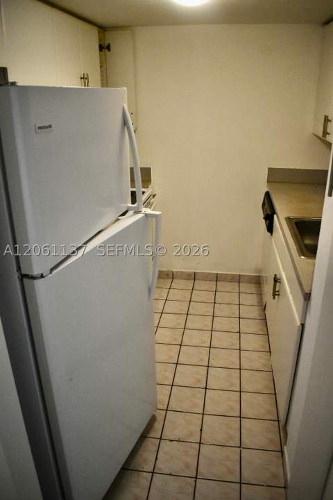 616 NW 26th Ave 210, Miami FL - photo 7 of 22