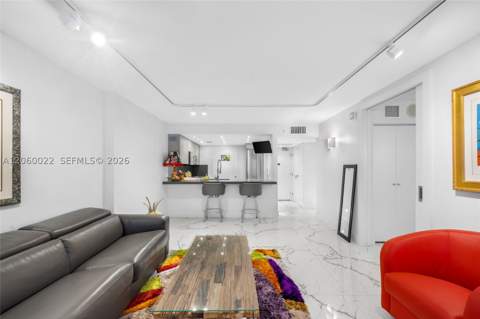 465 Ocean Dr 303, Miami Beach FL - photo 12 of 27