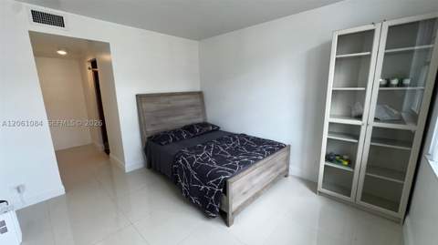 250 174th St 1808, Sunny Isles Beach FL - photo 11 of 50